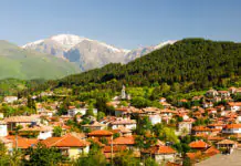Что привезти из Болгарии: сувениры, сладости, керамика Болгария
