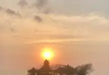 Бали: остров храмов, рисовых террас и балийского индуизма — Индонезия не для пляжного штампа Морской храм Танах Лот на закате на Бали