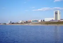 Чебоксарский залив и панорама центра города