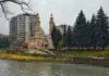 Суннитская мечеть Мухтарова на берегу Терека во Владикавказе